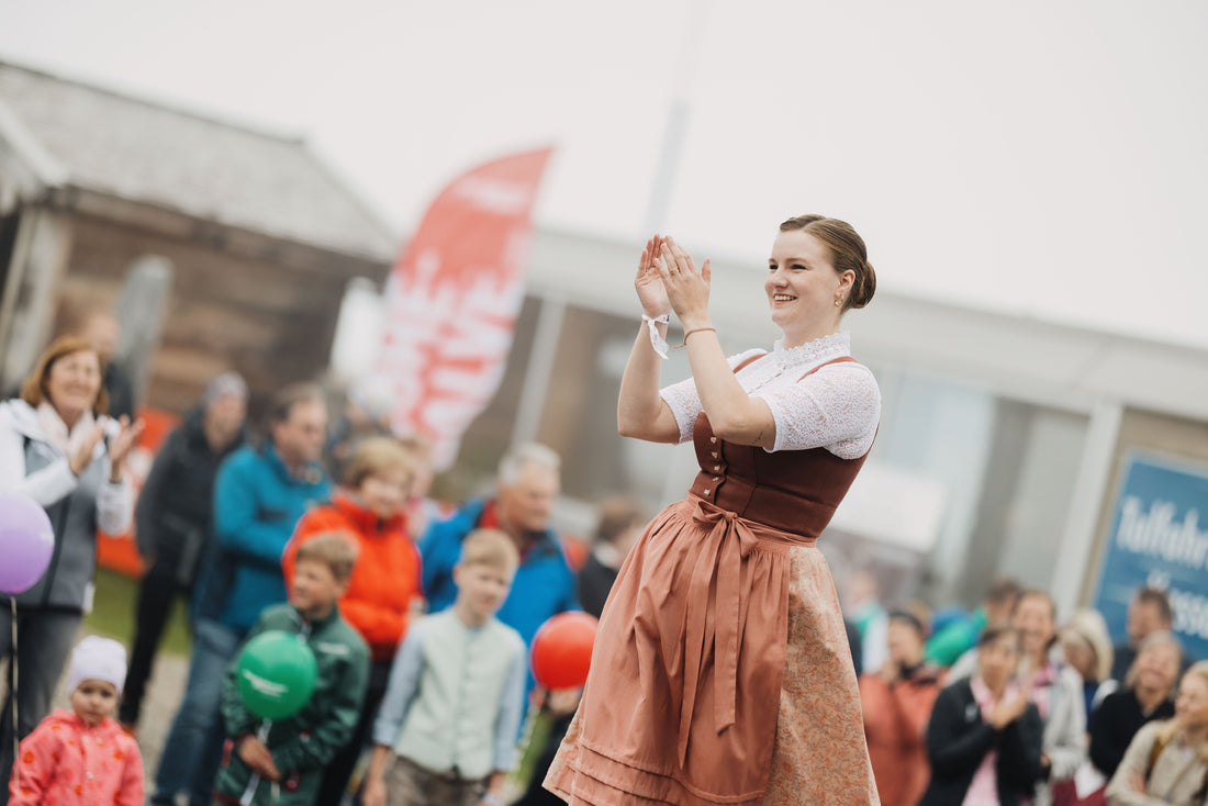 Dirndl und Lederhosentag 2024
